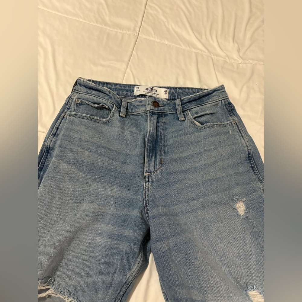 Hollister Women's High Rise Blue Jeans curvy high rise mom jean vintage stretch